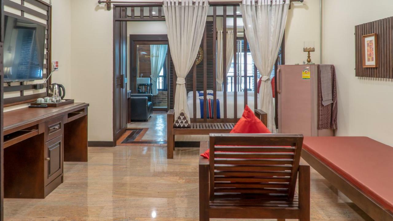Sunny V Hotel Chiang Mai Exterior foto